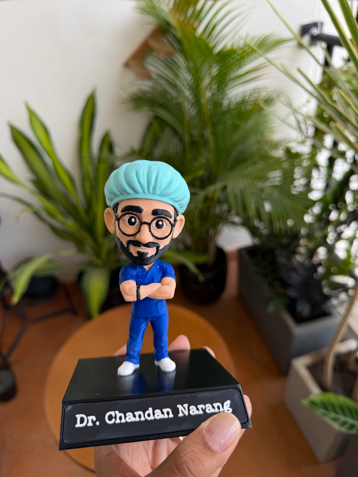 Doctor figurine - Single
