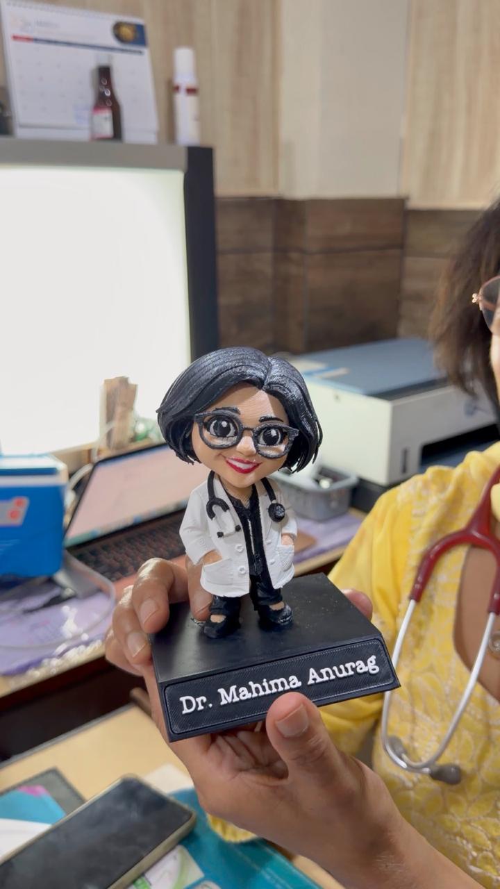 Doctor figurine - Single